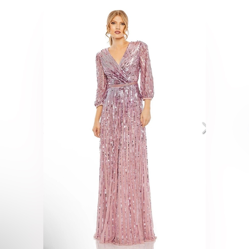 Mac Duggal Blush Pink Sequined Over 3/4 Sleeve Gown Size 2 New